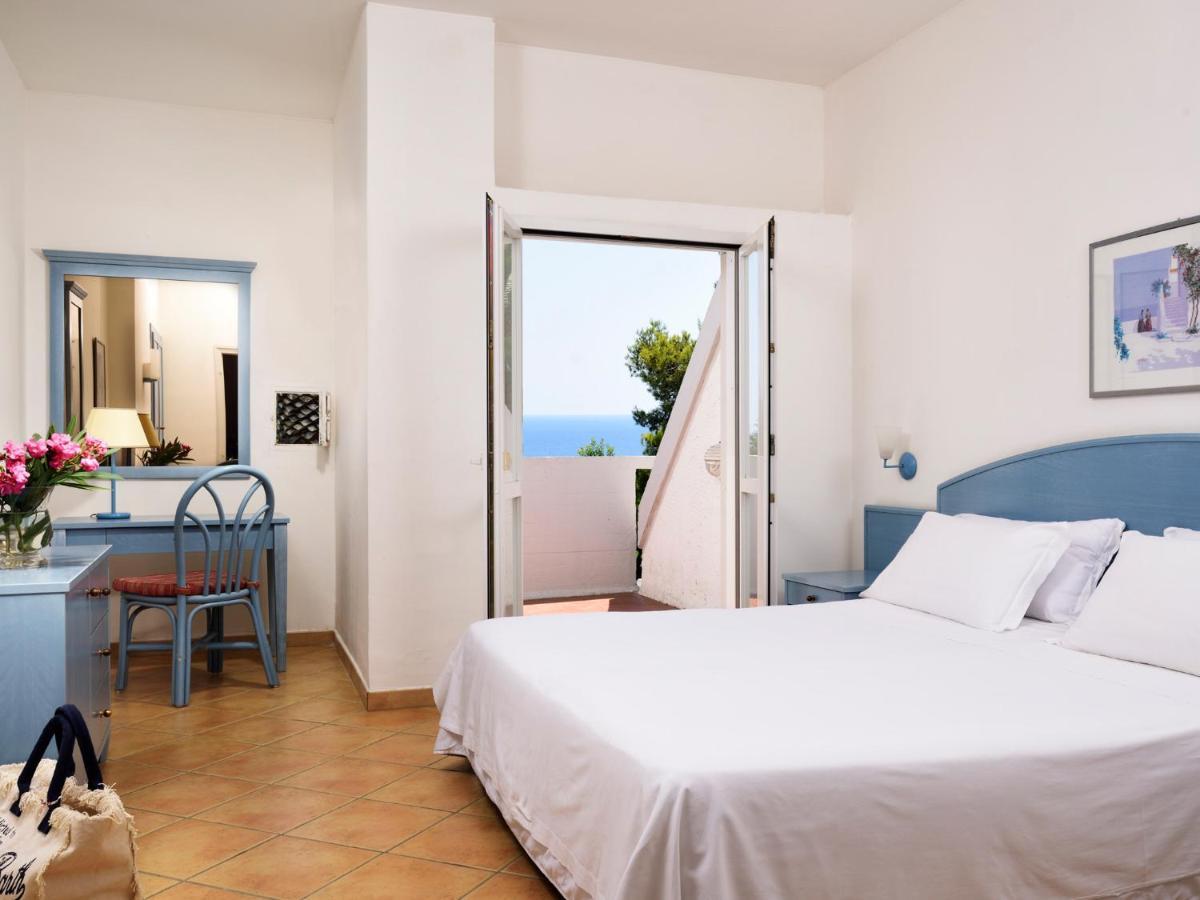 Hotel Th Capo Rizzuto Isola Di Capo Rizzuto Esterno foto