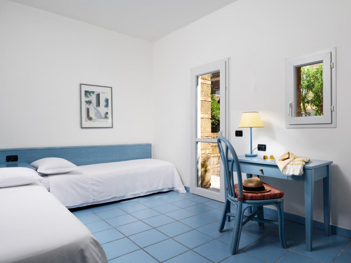 Hotel Th Capo Rizzuto Isola Di Capo Rizzuto Esterno foto