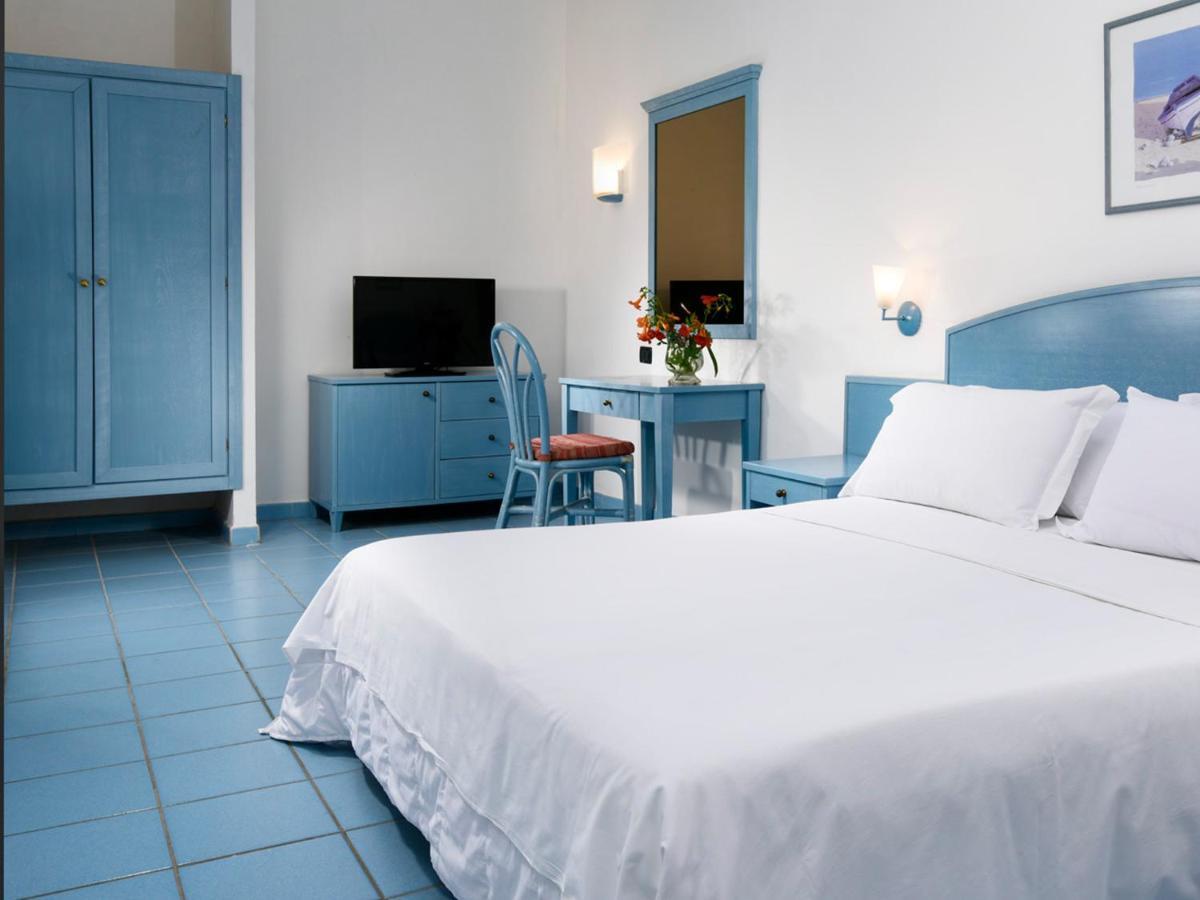 Hotel Th Capo Rizzuto Isola Di Capo Rizzuto Esterno foto