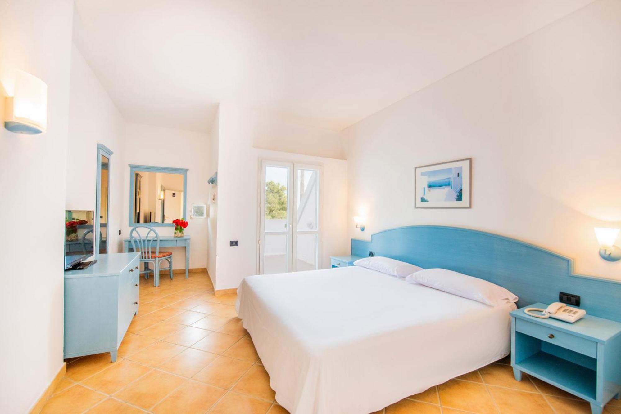 Hotel Th Capo Rizzuto Isola Di Capo Rizzuto Esterno foto