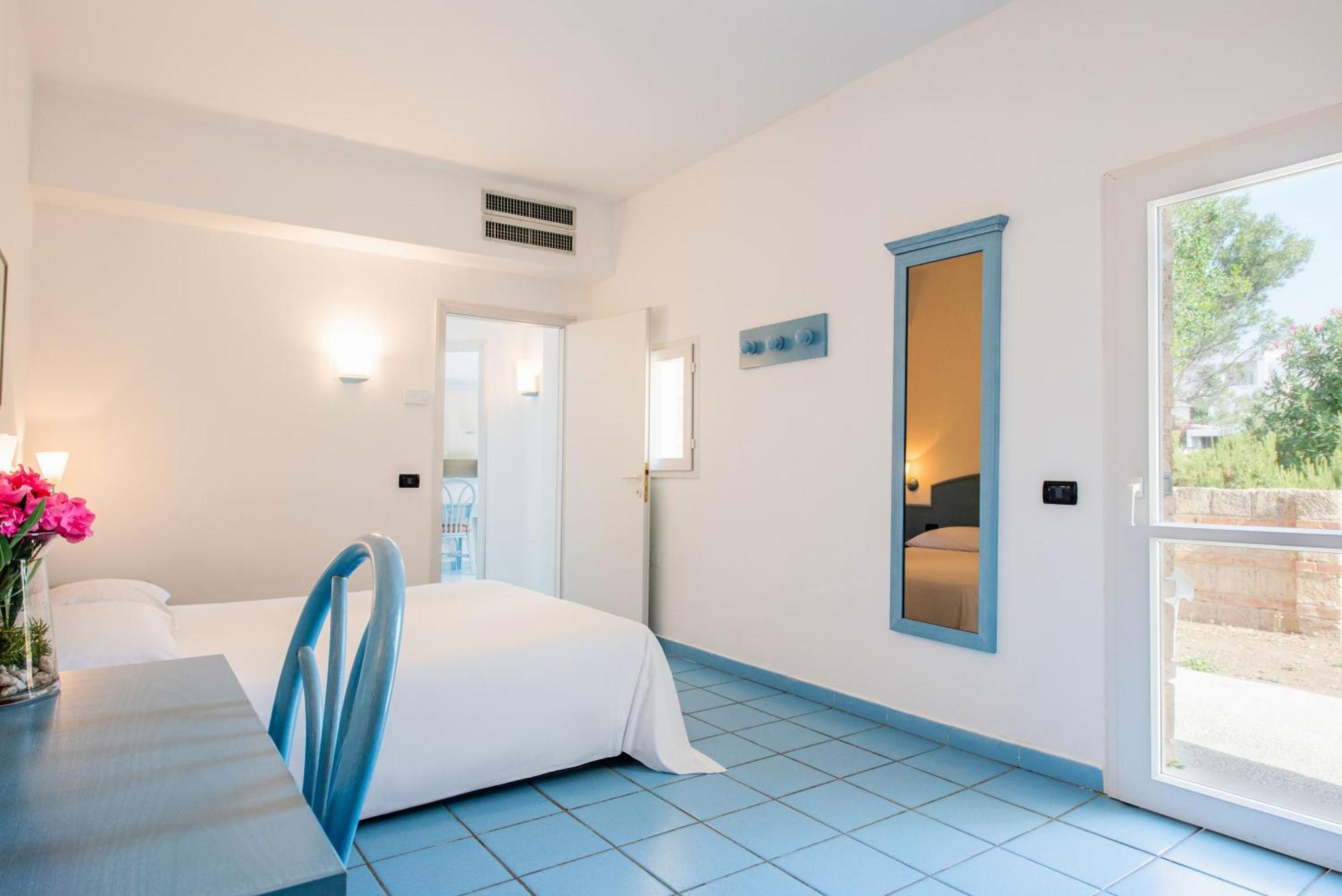 Hotel Th Capo Rizzuto Isola Di Capo Rizzuto Esterno foto