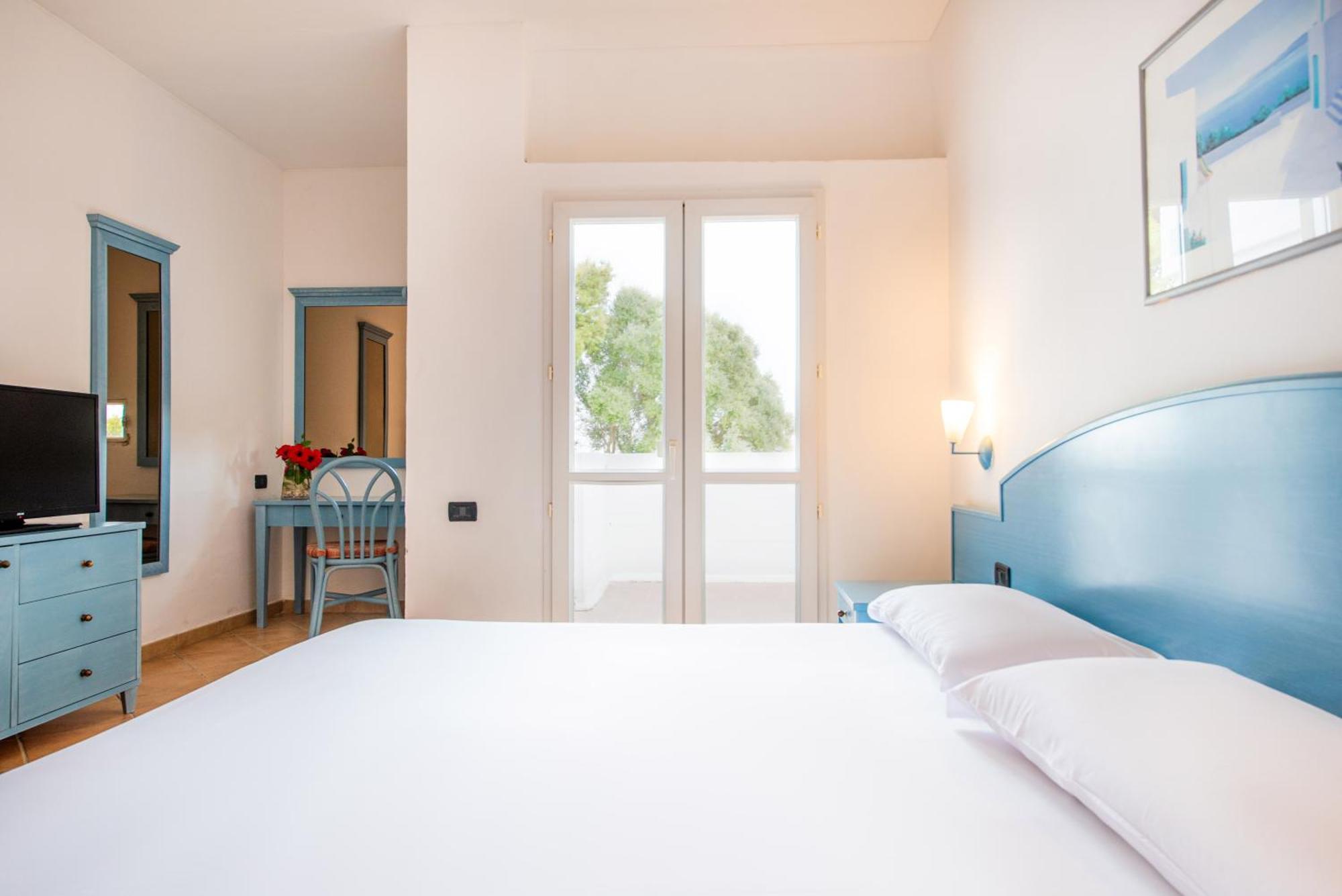 Hotel Th Capo Rizzuto Isola Di Capo Rizzuto Esterno foto