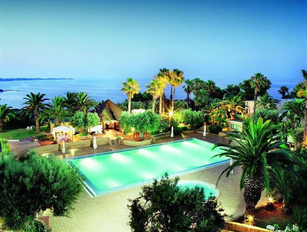 Hotel Th Capo Rizzuto Isola Di Capo Rizzuto Esterno foto
