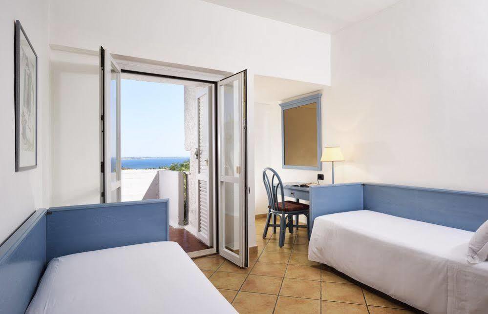 Hotel Th Capo Rizzuto Isola Di Capo Rizzuto Esterno foto